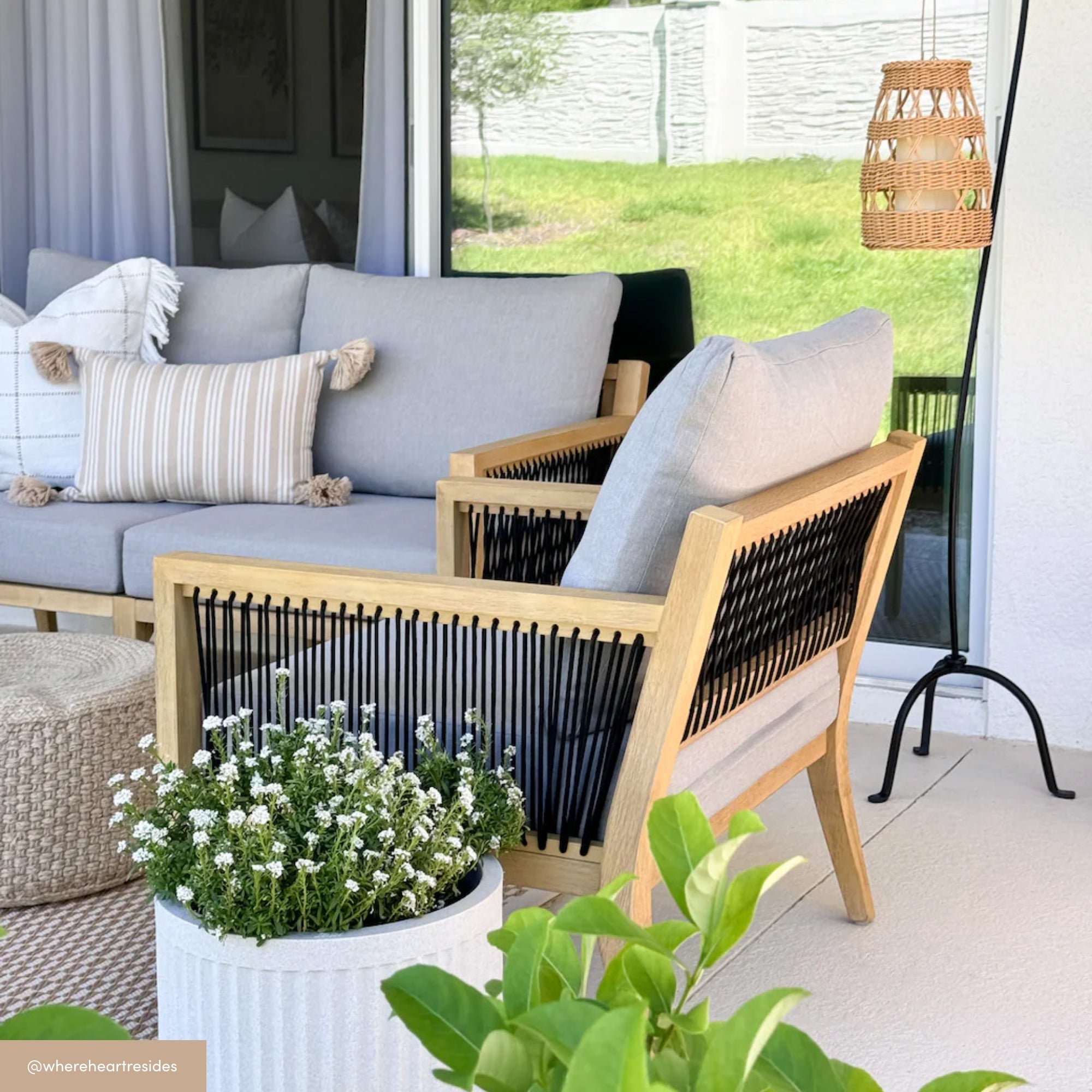 Outdoor Wood Patio Arm Chairs Gray Acacia (Set of 4)